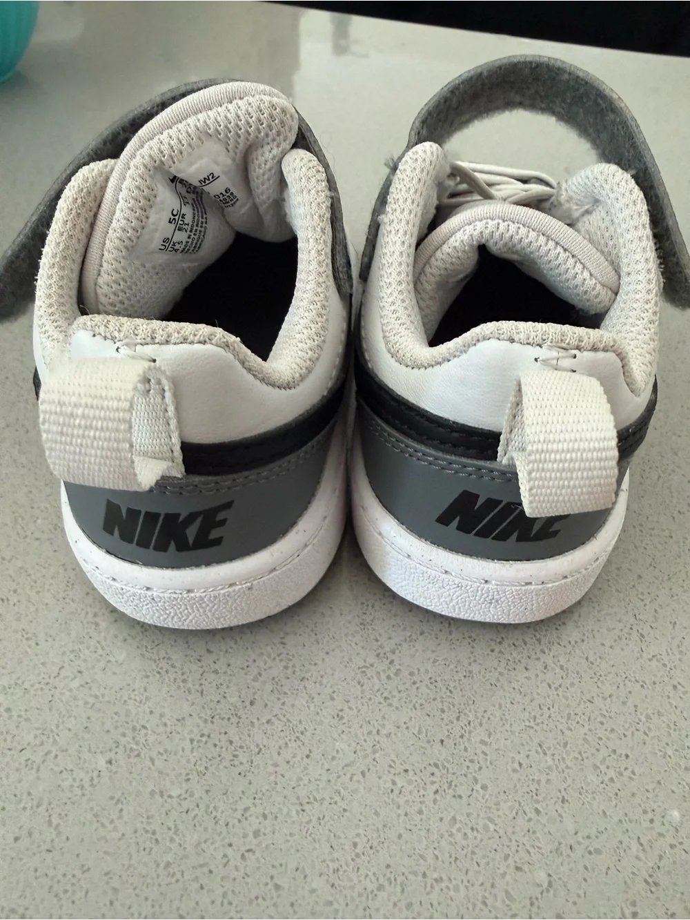 Nike Court Borough tennis shoes
